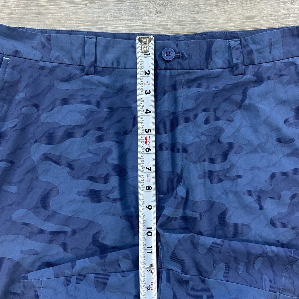 Vineyard Vines Size 35 Performance Breaker Blue Camo 7.5" Short Golf - Picture 8 of 10